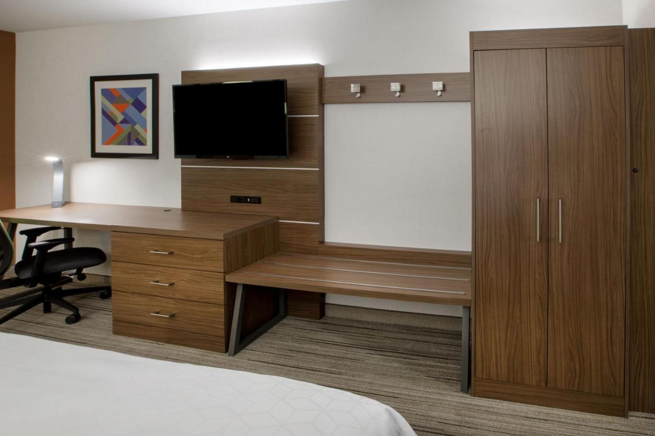 Holiday Inn Express & Suites - Denton - Sanger, An Ihg Hotel Eksteriør bilde